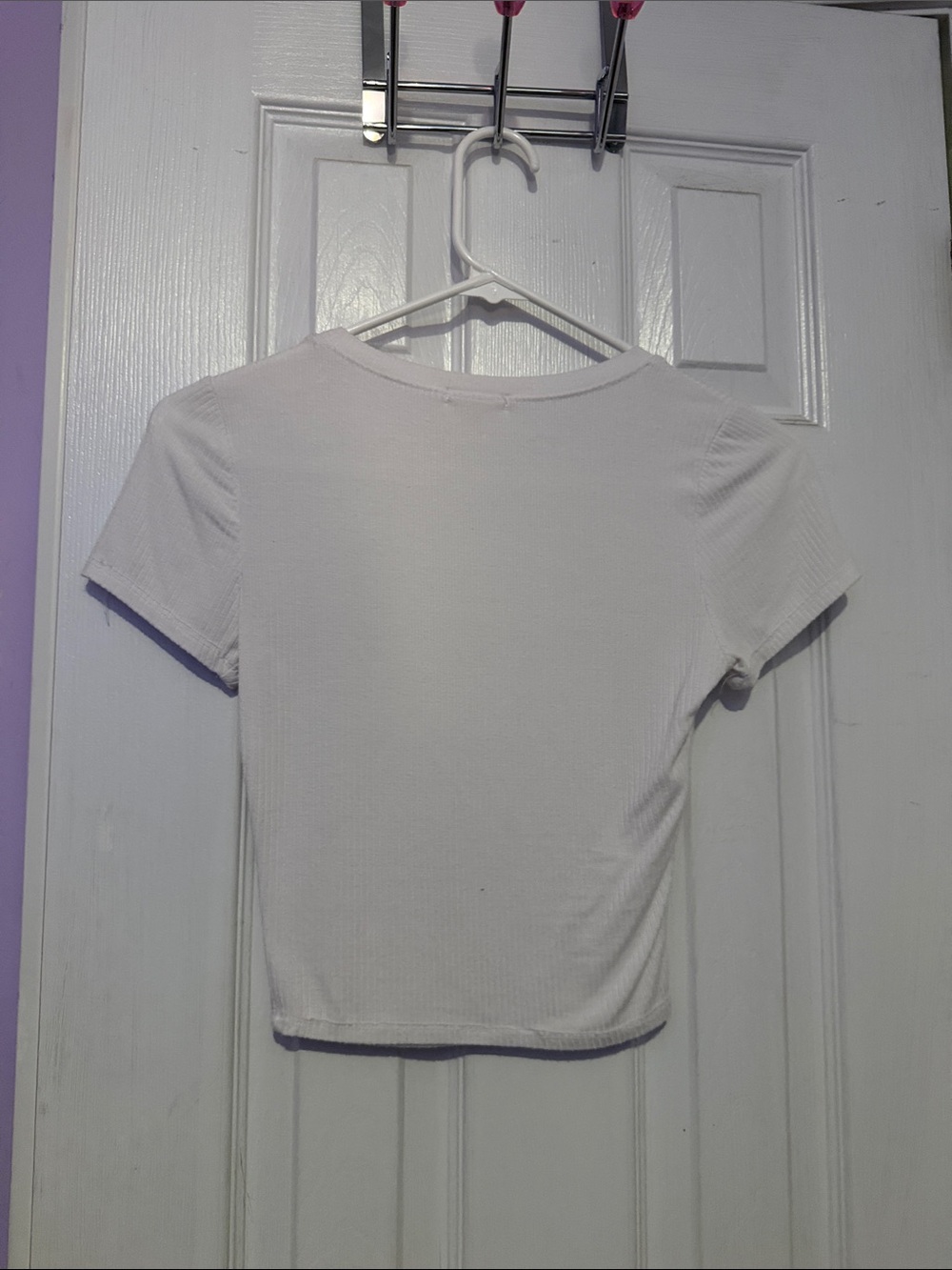 Boohoo White Ribbed Short Sleeve Crop Tee - Picture 3 of 3